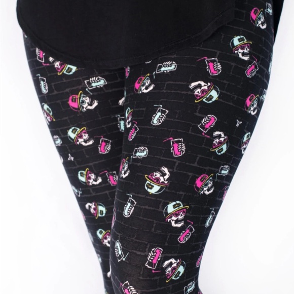 Sweetlegs - Stay Chill (One Size) - Picture 1 of 3